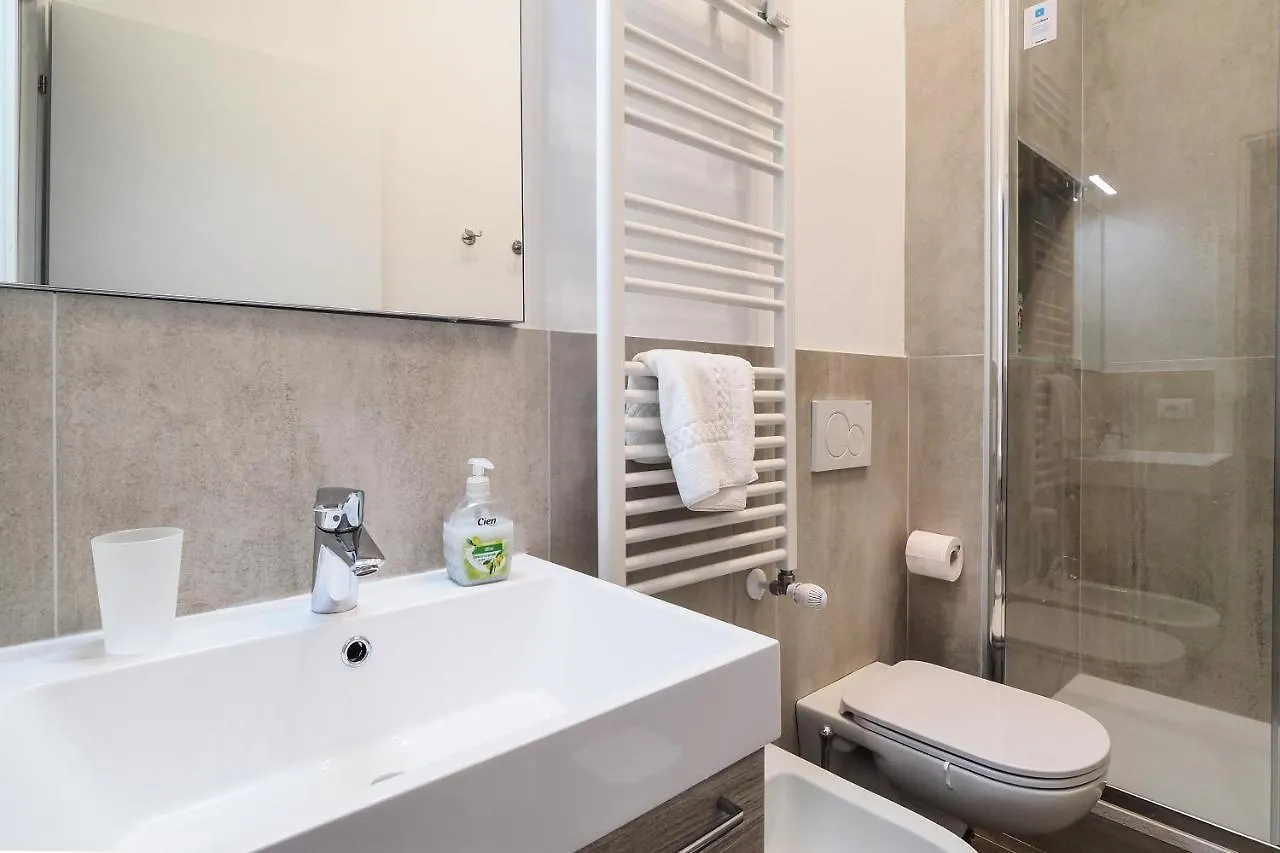 Primopiano - Ferrante Aporti Flats Apartment Milan Italy