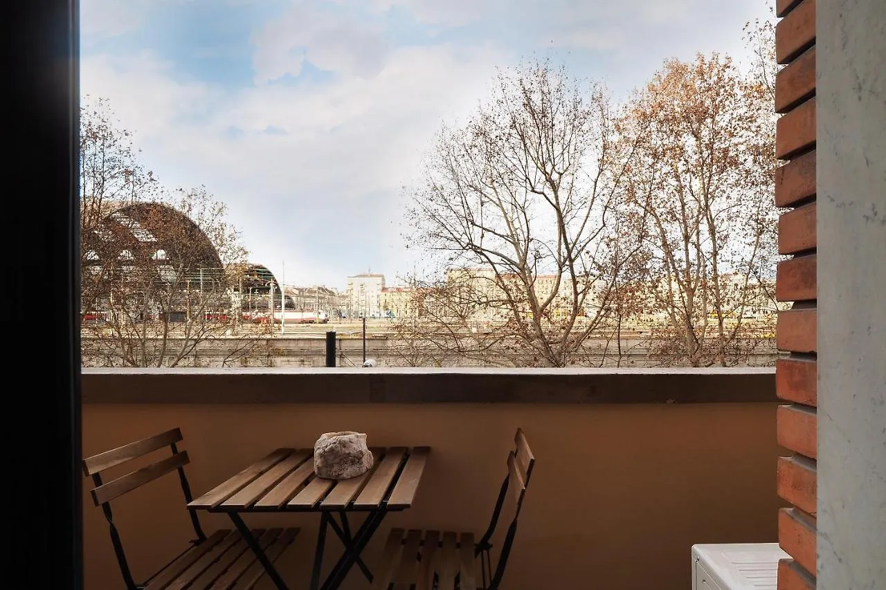 Primopiano - Ferrante Aporti Flats Apartment Milan