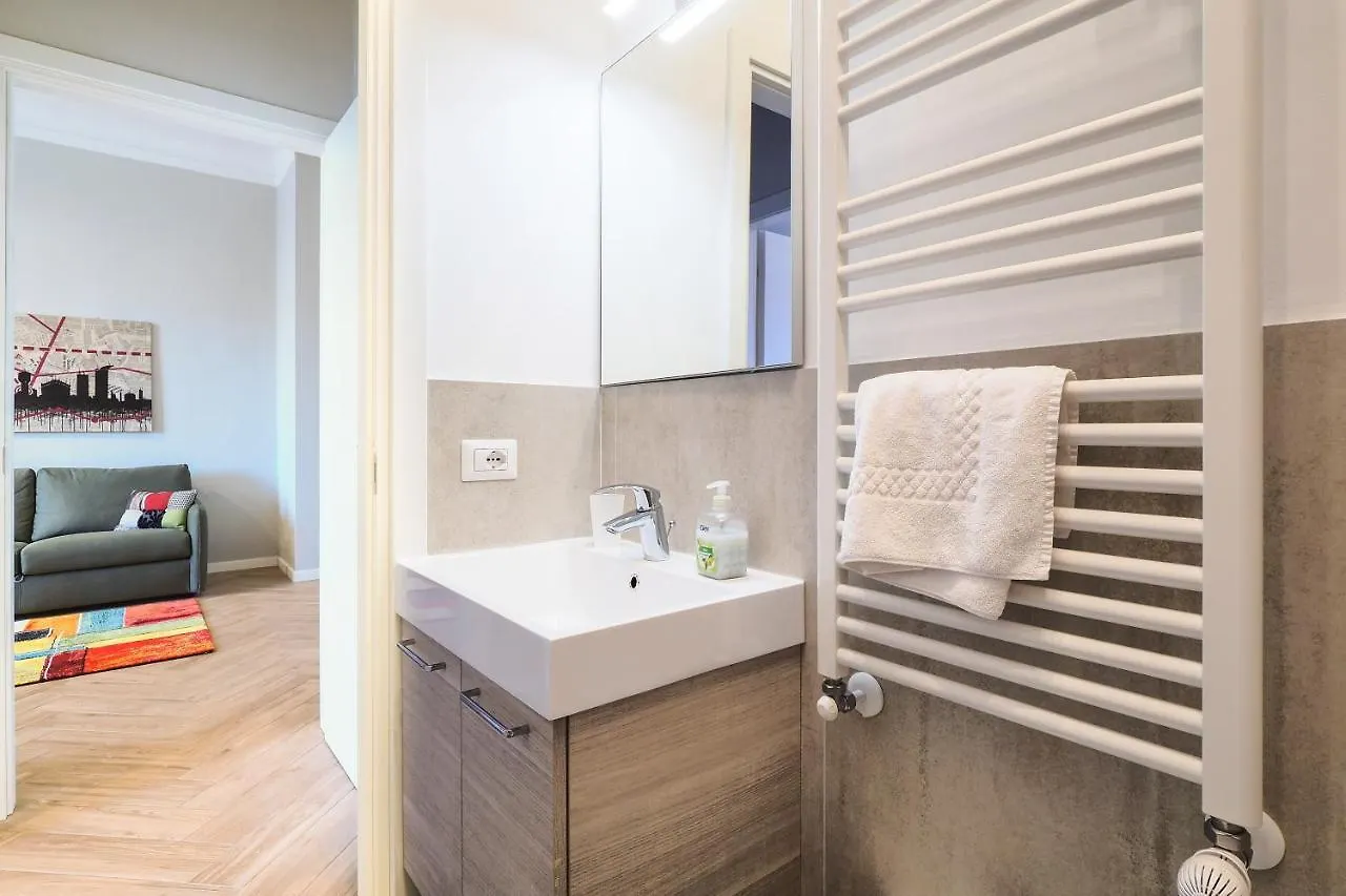 Primopiano - Ferrante Aporti Flats Apartment Milan 0*,  Italy