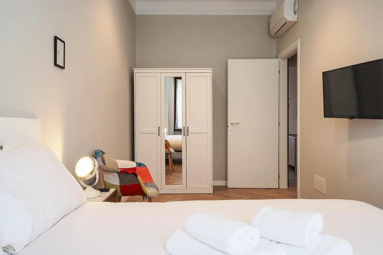 Primopiano - Ferrante Aporti Flats Apartment Milan
