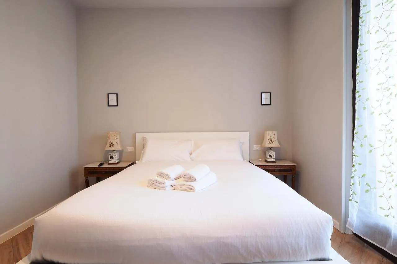 Primopiano - Ferrante Aporti Flats Apartment Milan