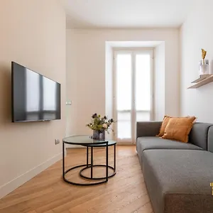 Appartement Beplace In Porta Romana, Milan