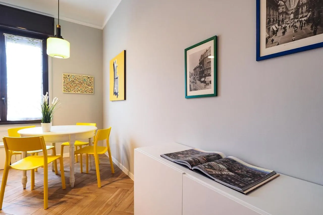 Primopiano - Ferrante Aporti Flats Apartman Milánó